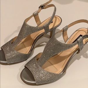 Ladies metallic evening sandals